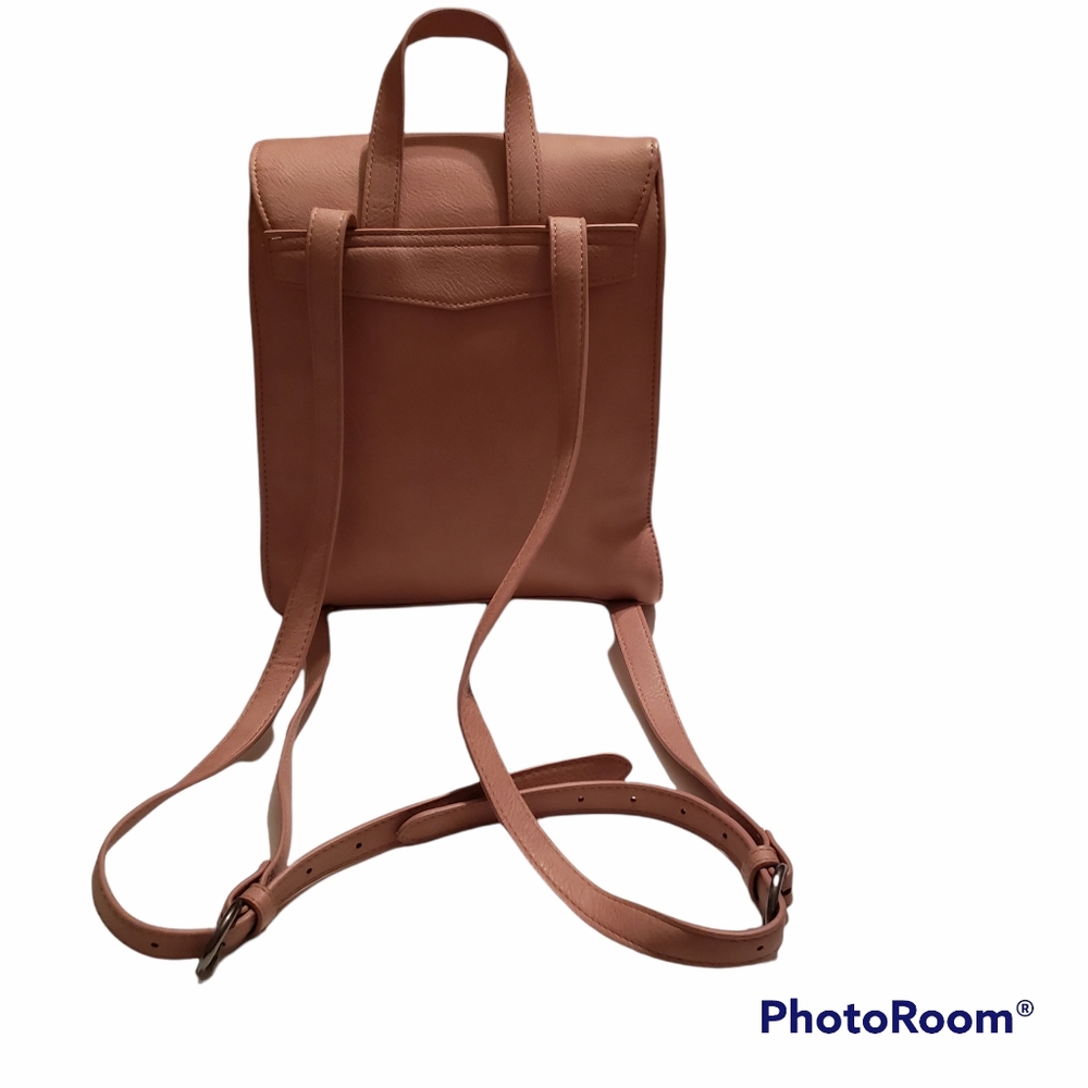 Universal Thread Blush Flap Backpack With Tassel. - image 4